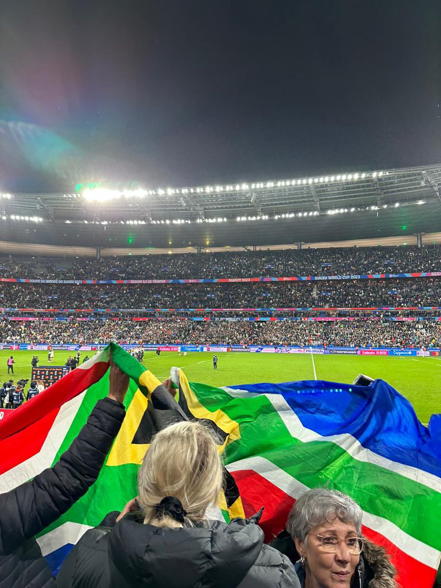 AlexandreFrSa's tweet photo. 🏉🇿🇦 Victory ! #BringItBackHome ! 
#rugbyworldcup2023 @OSlOlSO https://t.co/OZzlmBp5k8