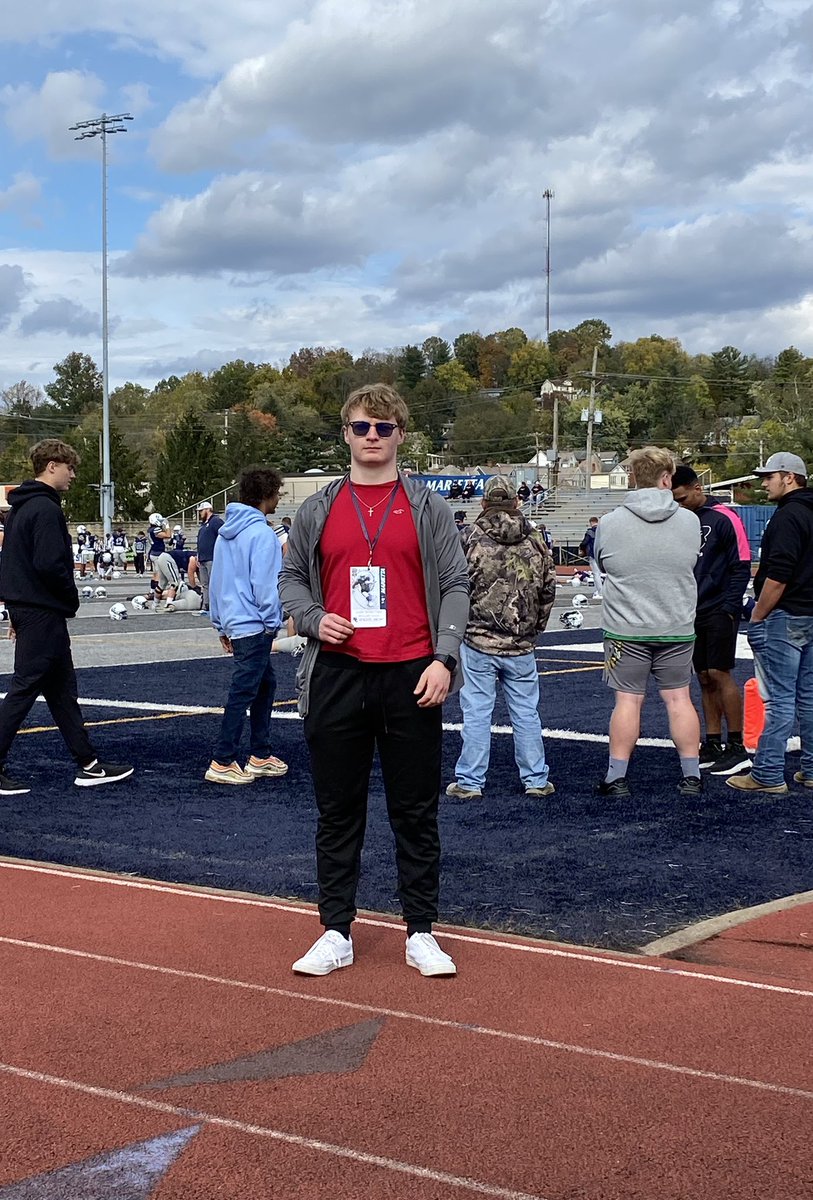 Thank you <a href="/CoachGeiger_/">Coach TG</a> for having me out for a game day visit! I had a great time!! <a href="/CoachFlo12/">Reed Florence</a> <a href="/CoachWaddle/">Andy Waddle</a> <a href="/CoachRossNCSA/">Ross Newkirk</a>