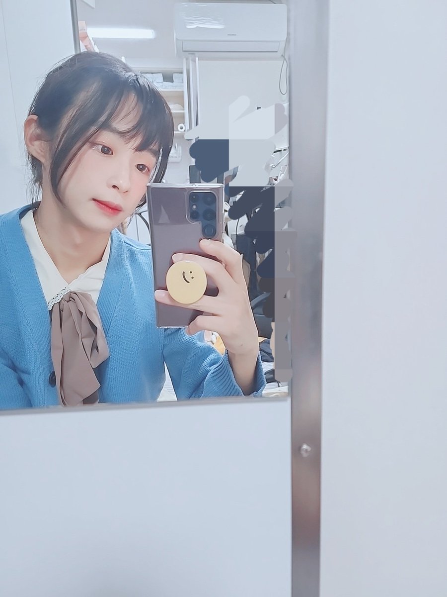 뚜껑 탈출!! 💕

#cd #시디