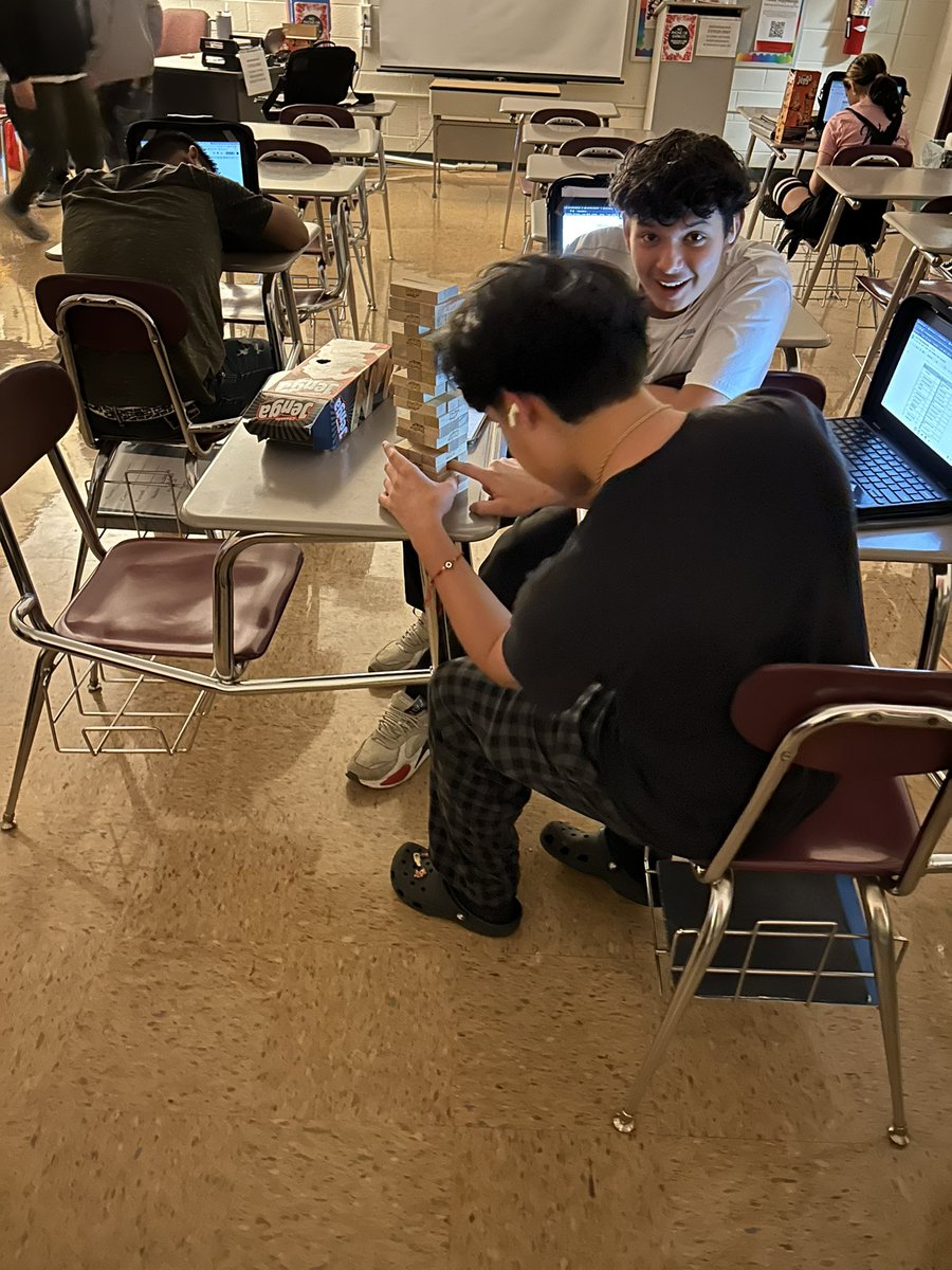 Heather Deitz tweet media