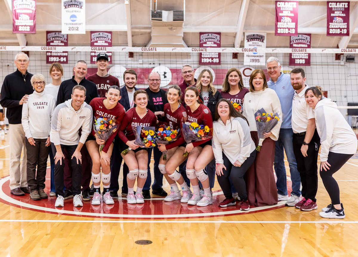 ColgateVB's tweet photo. 𝐀 𝐬𝐩𝐞𝐜𝐢𝐚𝐥 𝐝𝐚𝐲 𝐢𝐧 𝐇𝐚𝐦𝐢𝐥𝐭𝐨𝐧.

What an honor to celebrate our four seniors with a 3-1 victory over Lehigh on Saturday at Cotterell Court. 

🔗 https://t.co/dvJEQmJ5JO

#GoGate https://t.co/ZnpywXcnvX