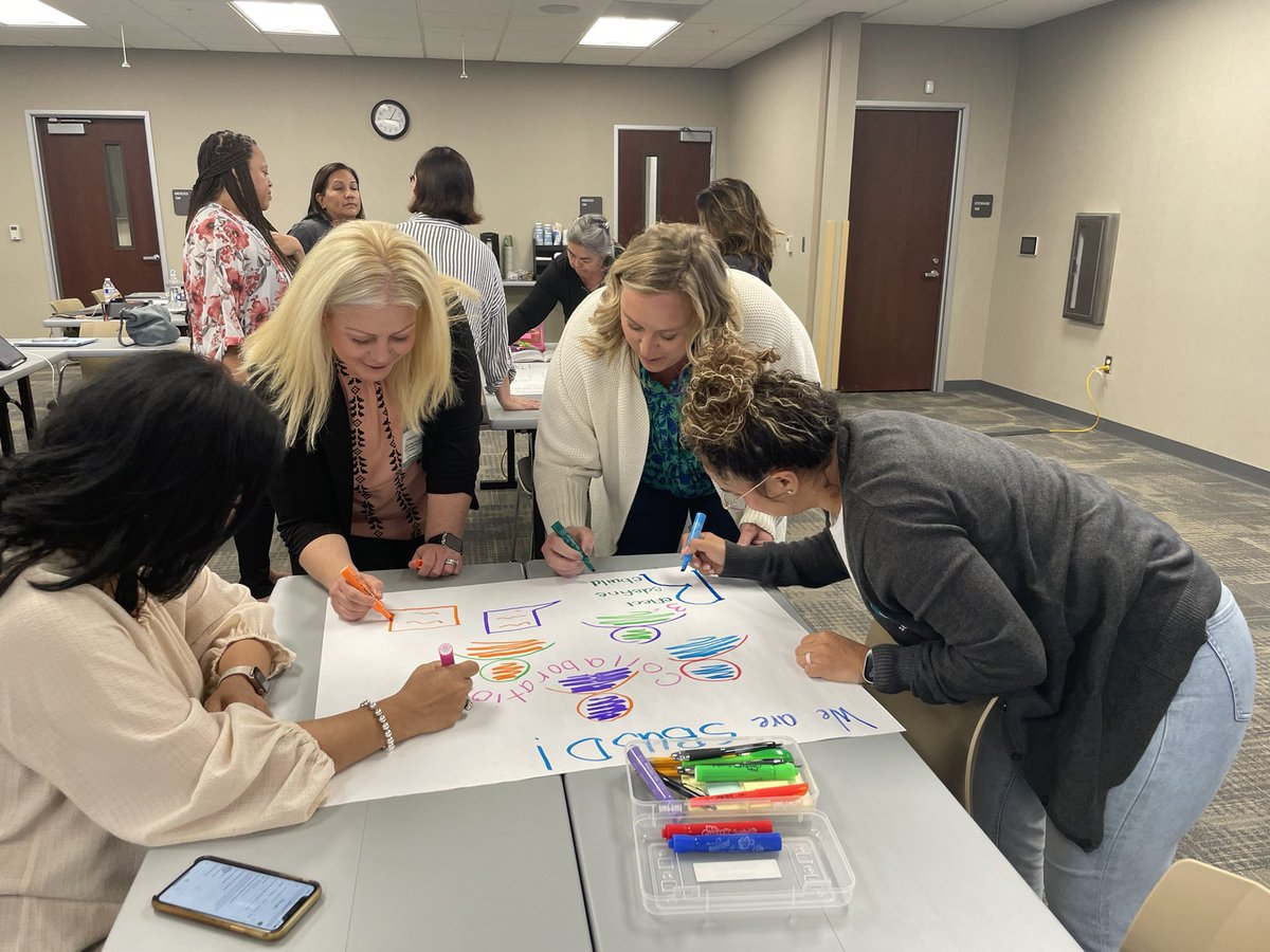 EMI_SBUSD's tweet image. CALSA Day # II ! Lots of learning happening . Ecstatic to learn alongside a team grounded in elevating our emergent bilinguals . Together is always better. #CALSA #MLs #LevelUpSBUSD @Supt_SBUSD @SBUSD_NEWS @Brenda03Robles @RMontielPamela @EmoryEagles @sunnyslopeSBUSD