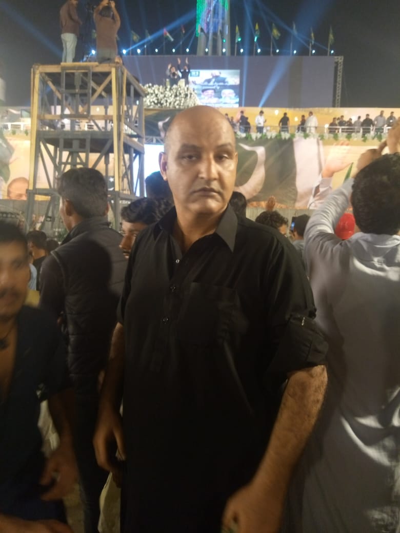 جسے عوام مائنس نہ کرے دنیا کی کوئ طاقت مائنس کر نہیں سکتی