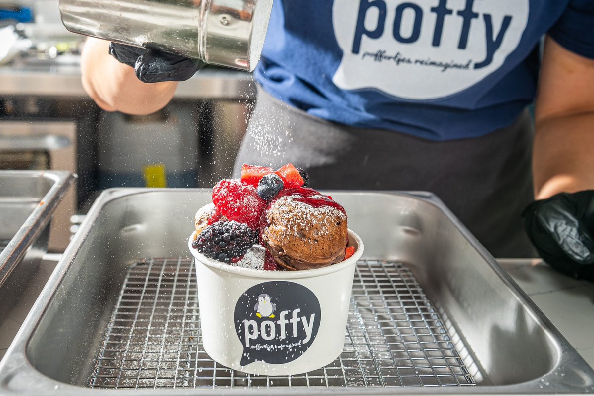 HalsteadSquare's tweet image. Happy National Dessert Day!! If you have a sweet tooth, go and check out Poffy in the Mosaic District. They have a variety of simple, delicious, and fun treats 🍰🍡🍨 #UndeniablyHalstead ✨ 
•
#bozzuto #livecolorfully #apartmentliving #lovewhereyoulive #halsteadsquare