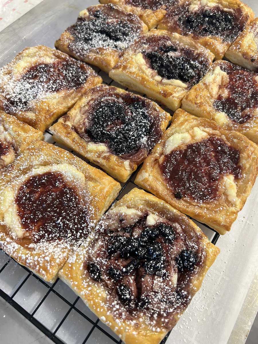 Trini 🇹🇹 tweet media