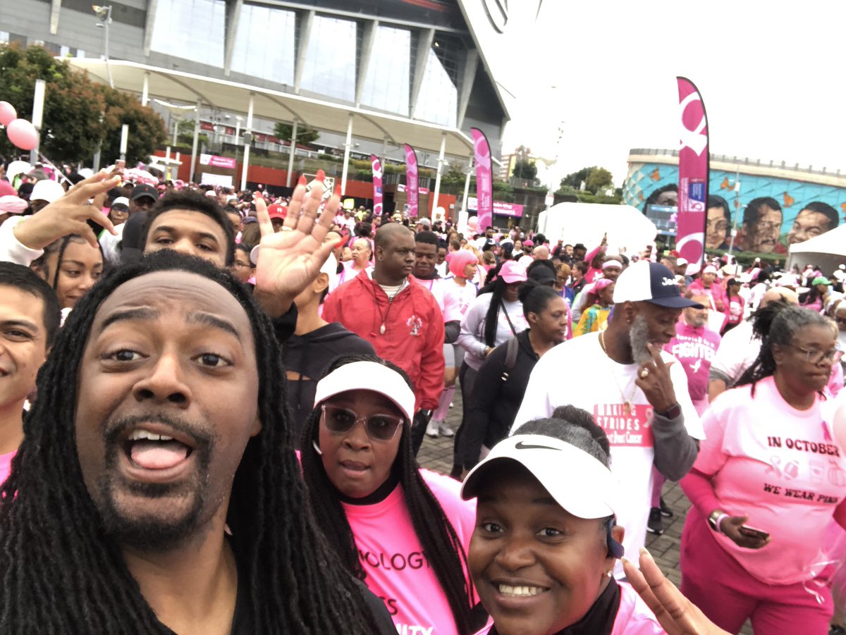 crazeerayzee's tweet photo. Another weekend of service! The CoStar and https://t.co/OZwHw8b0oR brands were sponsors at this year’s Making Strides Against Breast Cancer Walk. #AmericanCancerSociety #MakingStridesAgainstBreastCancer #CoStarBuilds #CoStarBuildsAtlanta #BreastCancerWalk #CREM https://t.co/njkBVeDmQc