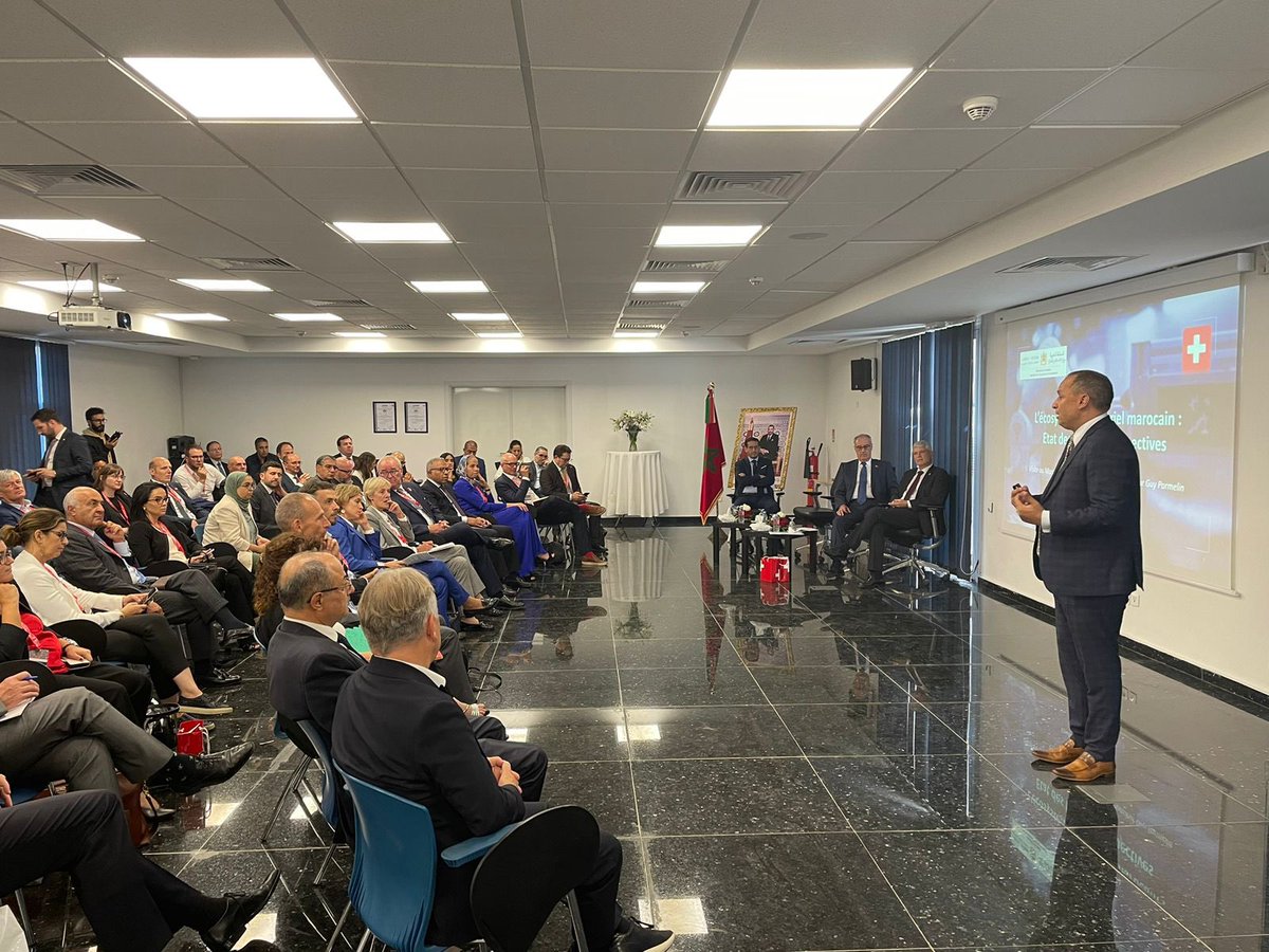 AmbSuisseMaroc's tweet photo. Merci au ministre @mezzourR pour son exposé magistral sur le rôle fondamental de la propriété industrielle et commerciale dans la croissance économique et sur l’écosystème industriel du #Maroc. https://t.co/i6tO2Vwhnr