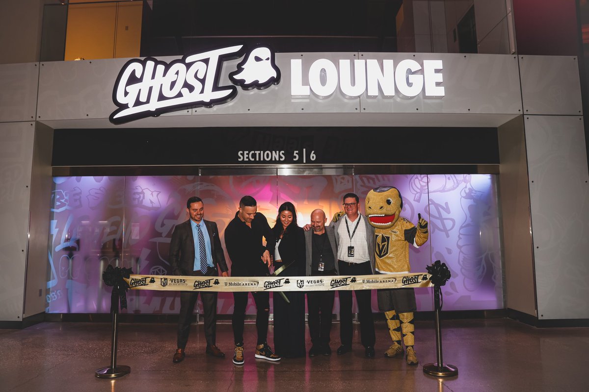 danplourenco's tweet photo. there’s been no shortage of ‘pinch me’ moments at @GhostLifestyle but this is all time #GHOSTLounge @TMobileArena @GoldenKnights @ChanceNHL https://t.co/71psebclvz