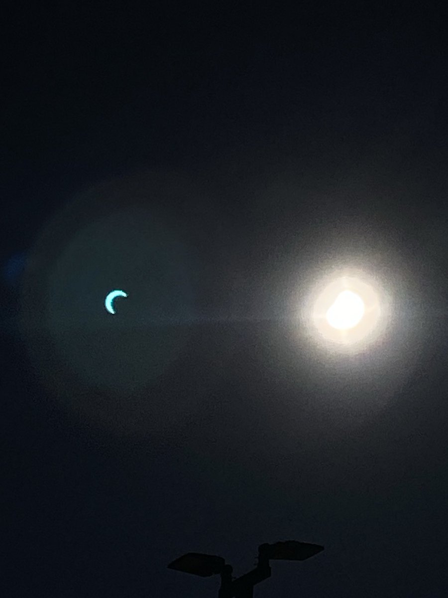 NealBerkey's tweet photo. #SolarEclipse2023 Absolutely beautiful! 

The heavens declare the glory of God; and the firmament sheweth his handywork. -Ps 19:1 https://t.co/55ci3yVzos
