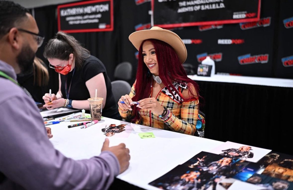 She’s so pretty 😍 

📸 : newyorkcomiccon