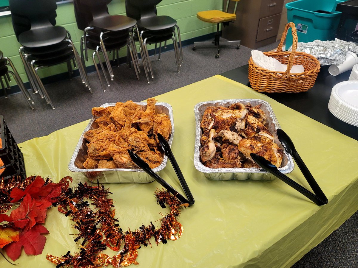 Monica Smith tweet media