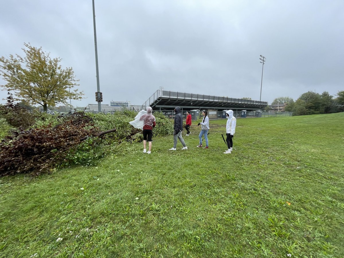 Huge shout out to our groups who braved the rainy weather to remove invasive species on our West Campus grounds. Thank you <a href="/LakeParkFootbal/">Lake Park Lancer Football</a> <a href="/LPBoysBBall/">LP Boys Basketball</a> <a href="/LP_Earthclub/">LP Earth Club</a> <a href="/LakeParkScience/">Mr_Novakowski</a> <a href="/LPHockeyClub/">Lake Park AH</a> and Freshman Class Council!  We have some tough Lancers! #WeAreLakePark