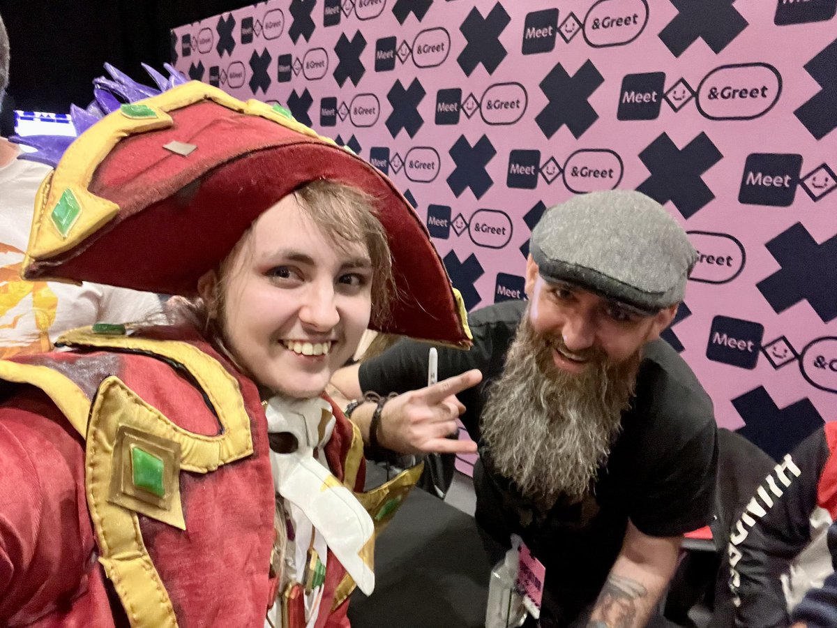 CosMathies's tweet photo. Had a good time meeting this lot again!w/ @Perkster662 🩷 until next time guys🏴‍☠️@Spammals @RealLifeWookie @BehavingBeardly https://t.co/Rx1E6f7z5f