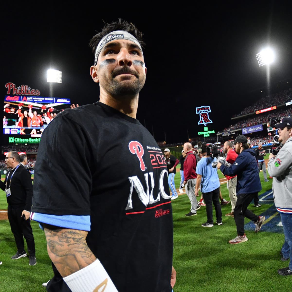 NSN_2516's tweet photo. I think it’s safe to say Nick Castellanos is Phillies baseball 🔥#MLB #MLBPlayoffs #baseball #philliesnation #RingTheBell #RedOctober https://t.co/fxK4KxIFyU