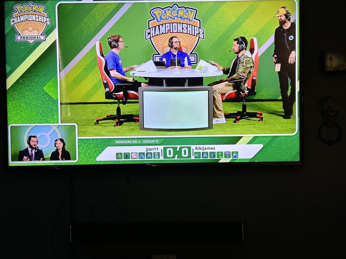 Our local Trophy Collector up on stage! 

Lets go <a href="/JJan11PGO/">JJan11</a>
#PlayPokemon