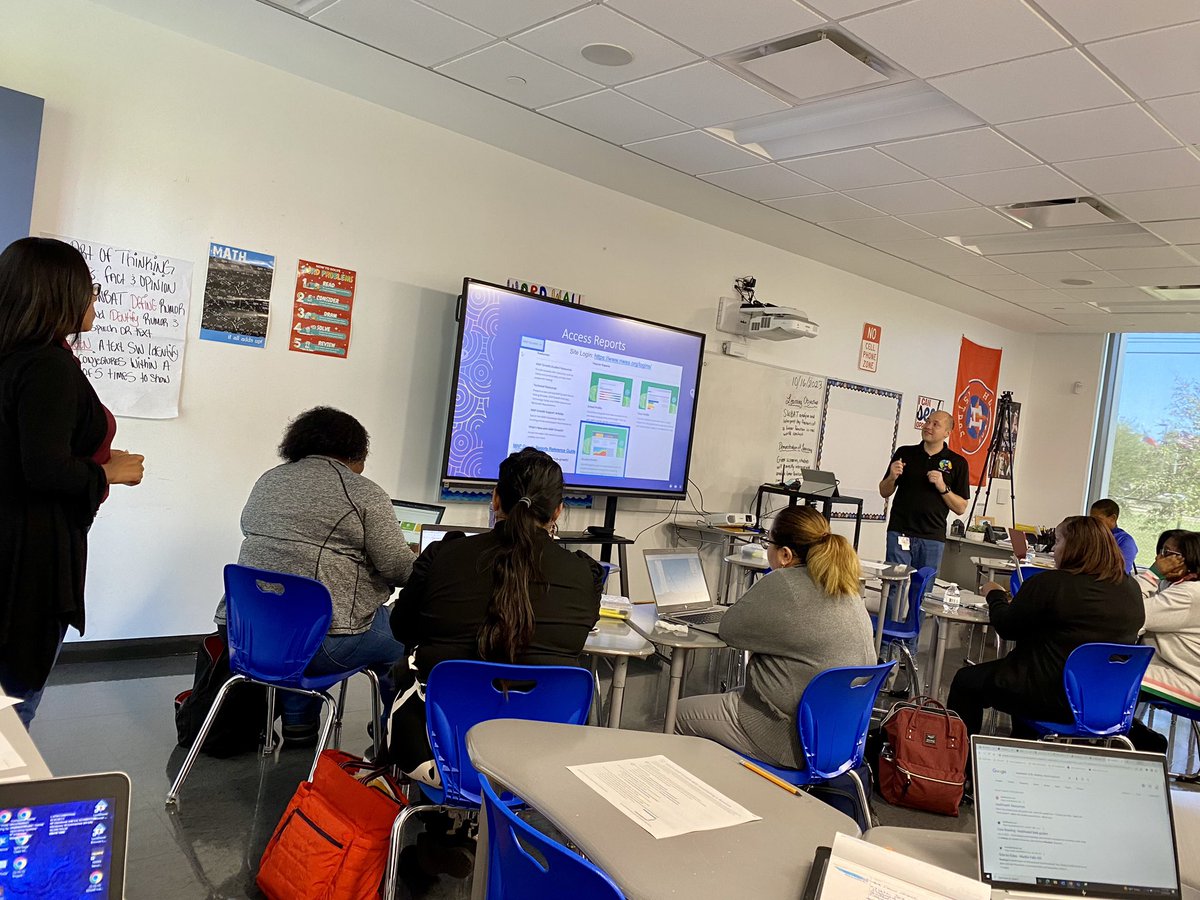 Leaders in @HisdSouth receiving @HISD_Assessment  #Interim support with analyzing NWEA data for action planning! 📊 <a href="/MrKucharczyk/">Michael Kucharczyk</a> <a href="/JAGtheDTC/">Julia Amponsah-Gilder (JAG)</a> #SupportingOutcomes