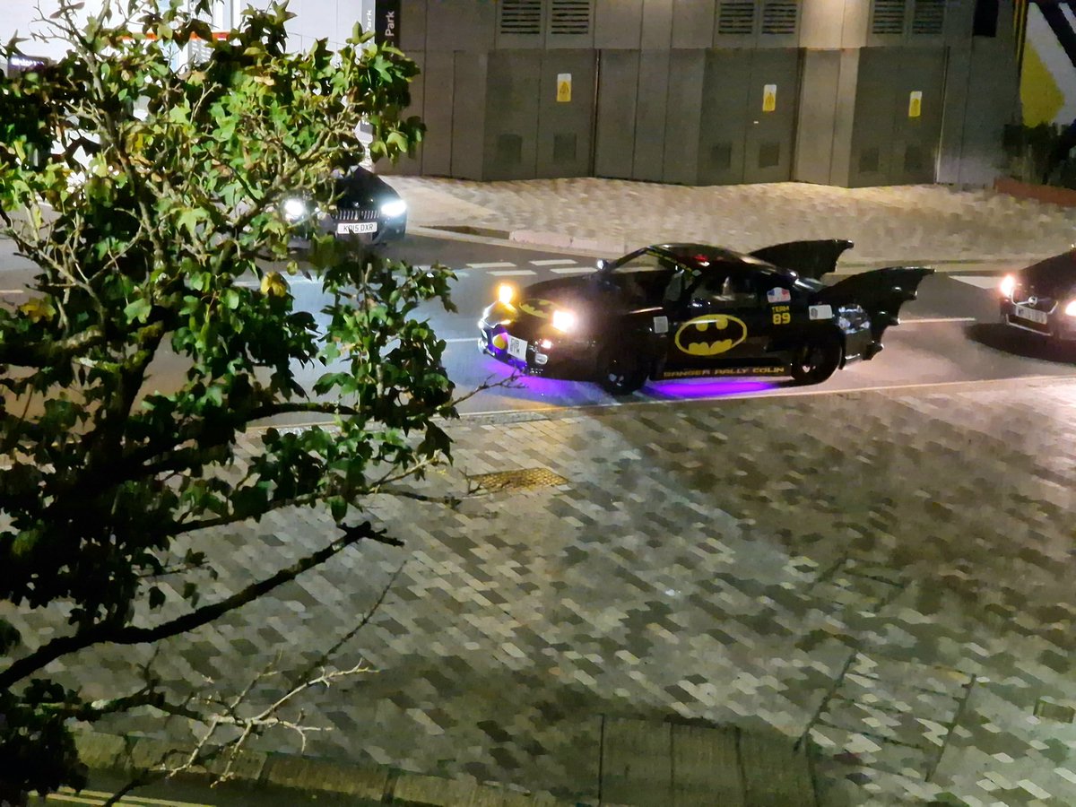 My Deliveroo driver has upped his game 😳