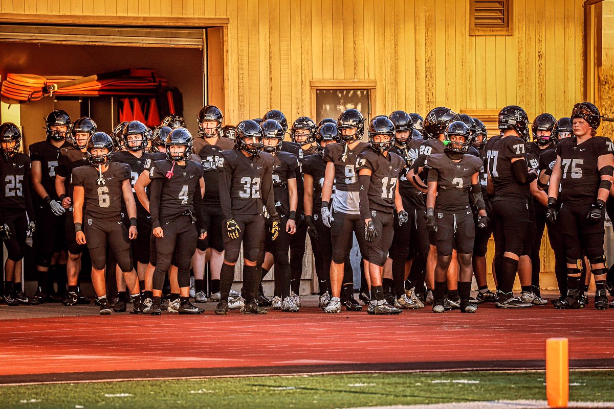 MittyHSfootball's tweet photo. π¦π GAME DAY ππ¦
A rare Saturday game as the Monarchs hit the road to take on the Crusaders of Archbishop Riordan
Jersey: β«οΈβͺοΈβͺοΈβͺοΈ
π Archbishop Riordan HS
β° JV 10am/V 2pm
ποΈ via ARHS
πΊ https://t.co/QhKufskx3h
#GrittyMitty
#monarchs #wcal #football #cifccs #hsfb https://t.co/72OErSocid