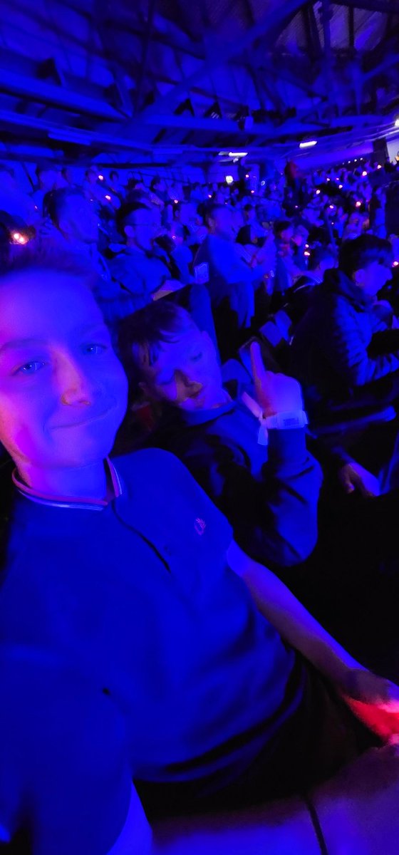 D_Chambers_1's tweet photo. @ksi @prime these boys paid £10 per bottle in Manchester shop for glow prime to have to throw it in bin when they got to ao arena. Upset 2 boys but happy to see ksi fight. https://t.co/H6g2gbWfCh