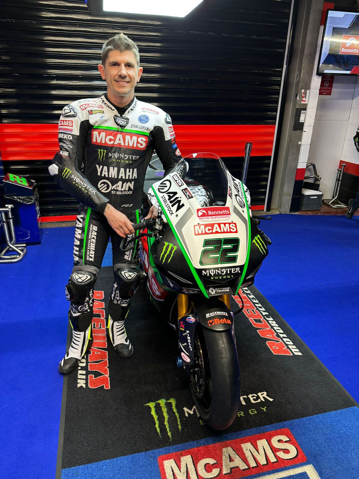 British superbikes twitter online