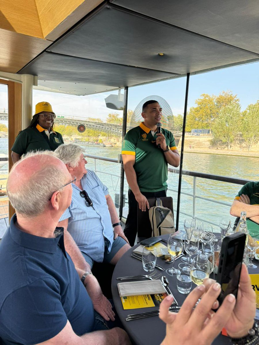 mati_thecheetah's tweet image. Getting ready for the Boks game tomorrow but first IREvNZL #AllBlacks #bozzanetwork #RWC2023 #Springboks #mtnrugby