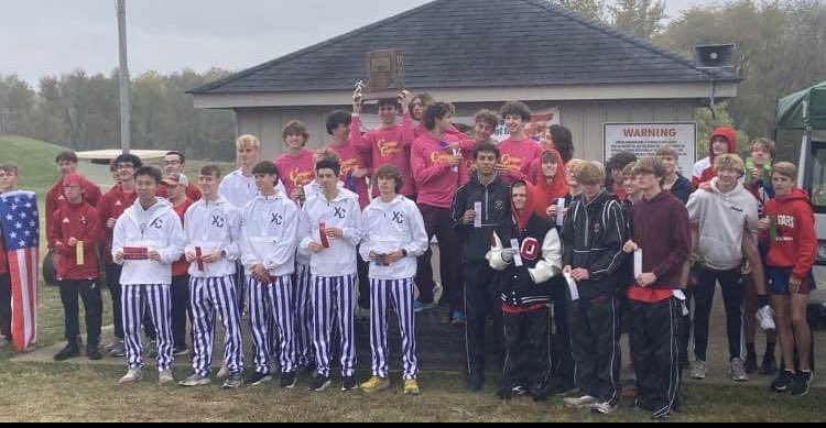 OrleansDawgs's tweet photo. A great day for Orleans cross country!

Congrats to the boys team for finishing third as a team to advance to regional - the highest finish in school history!

Bryce Jones finished second as an individual. Abby Gulley and Tessa Price also moved on as individuals in the girls race https://t.co/YZByo2WqF9