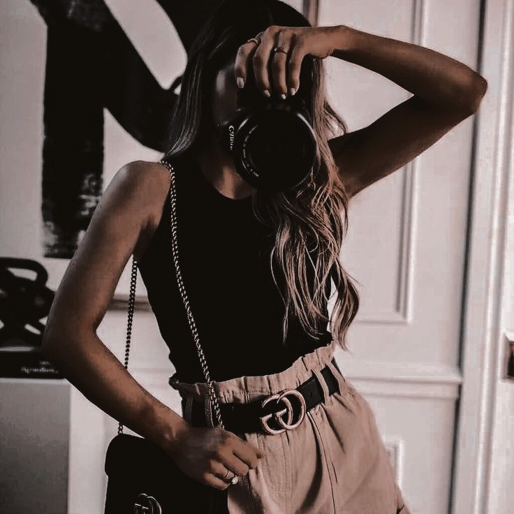 cavendishfcmily's tweet photo. ㅤㅤㅤ
ㅤ       𝗘𝗠𝗜𝗟𝗬 + 𝗔𝗣𝗘𝗟𝗟𝗜𝗗𝗢 

➛ 𝒫areja sentimental de Astor Cavendish.
➛ Fotógrafa / Profesión Oculta.
➛ Conoció a Astor en una situación extraña.
➛ 26 años.
➛ Fc: Elsa Hosk. https://t.co/wi6V47iS88