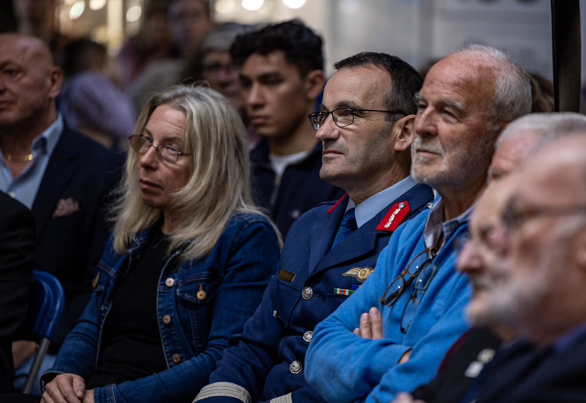 Irish Air Corps tweet media