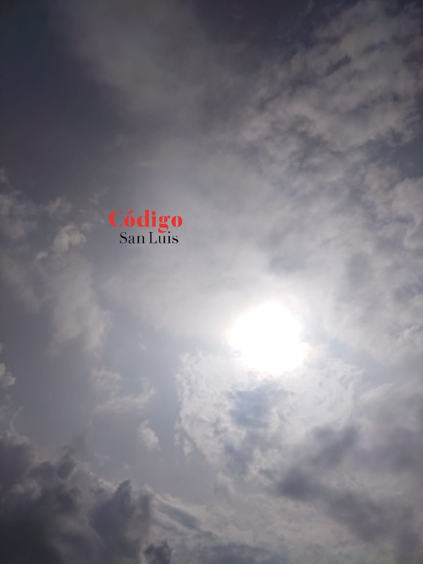 codigosanluisi's tweet photo. #EclipseSolar 

Eclipse solar en Ciudad Valles 

#Noticias #NoticiasSLP https://t.co/kLpW228Ifw