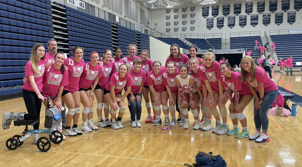 JamieJarosik's tweet photo. Thanks to @FairmontGVB for having me draw today’s 50/50 winner at their PINK OUT game! And congrats on the W!! 🙌🏻 #breastcancerawareness #getchecked #prioritizehealth #blockoutcancer https://t.co/pgZYjBZ6iQ