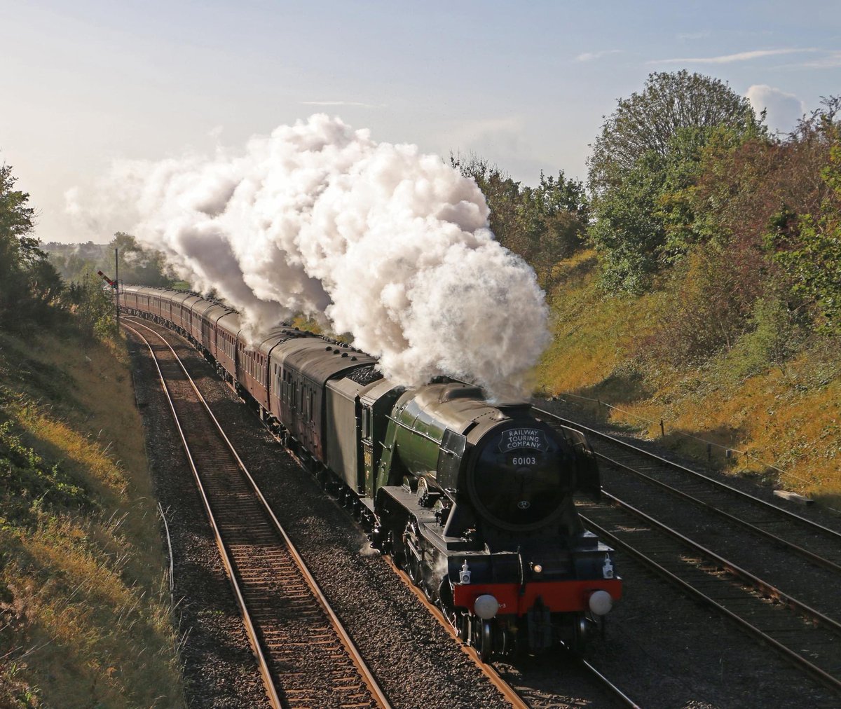 60103 Flying Scotsman passes Settle Junction with the Hadrian on Saturday 14/10/23. @RailwayMagazine @railwaytouring #flyingscotsman @SettleCarlisle @westcoastrail