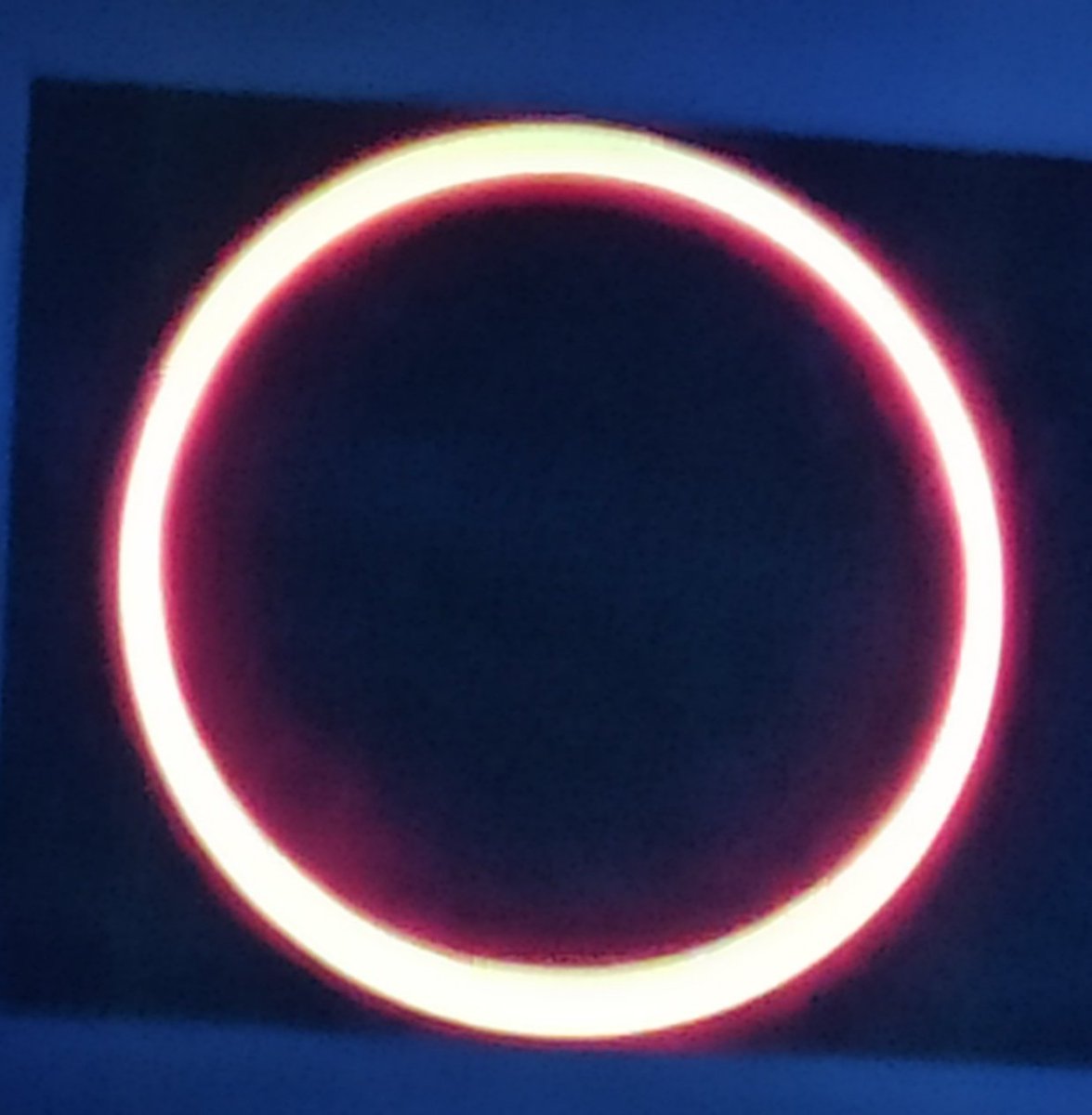 AngieRamosmpad's tweet photo. Así se vivió el eclipse. #EclipseSolar #Colombia https://t.co/RqMKm2cOGc