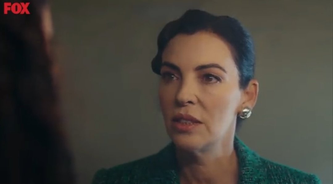 DiziTV07's tweet photo. “Bundan böyle sen de bu evin bir hizmetlisisin” 

#KaderBağları #AycaAyşinTuran https://t.co/KQ7Hxb1qbK