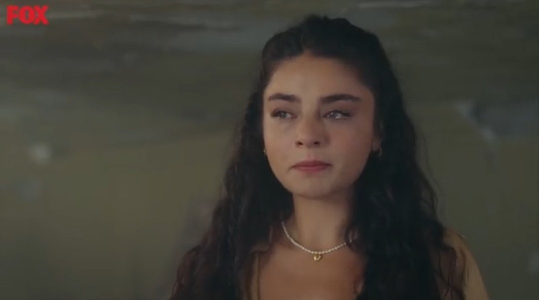 DiziTV07's tweet photo. “Bundan böyle sen de bu evin bir hizmetlisisin” 

#KaderBağları #AycaAyşinTuran https://t.co/KQ7Hxb1qbK
