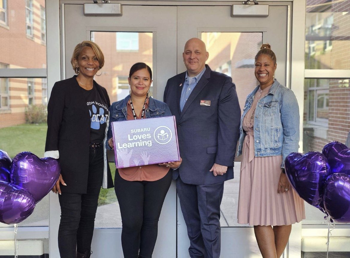 Justin & his team @FitzMall (Rockville) recognized 15 staff members with the adopt-a- classroom $500 reward and the famous 💜 box of class staples! So glad they chose us! 💙🐾🤍@subaru_usa @MCPSCommunitySc @JT_THE_AP @wwescsl 
#Subaruloveslearning