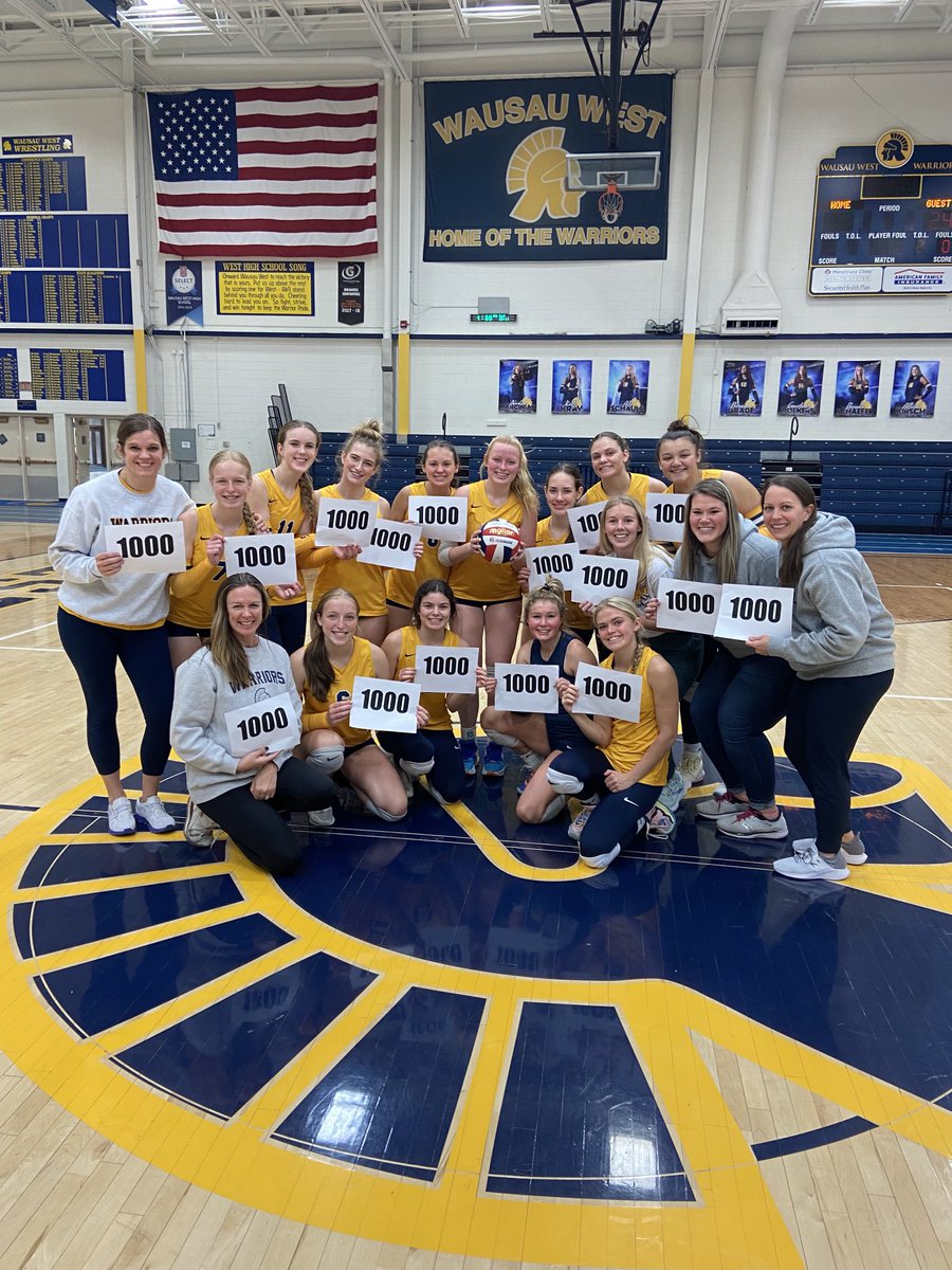 fosterfbww's tweet photo. Congratulations Alli Schauls on achieving 1,000 career kills as a Warrior!!!
⁦@WausauWest⁩ ⁦@WausauSchDist⁩ https://t.co/tZEfmJ6npM