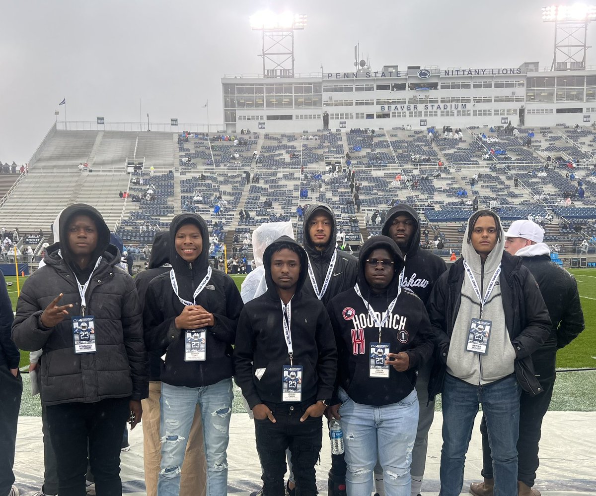 FocusMilledge's tweet photo. We made it safely to Penn State!! Let’s see it! #cthsfb #cprep https://t.co/RZFXxDUG6E