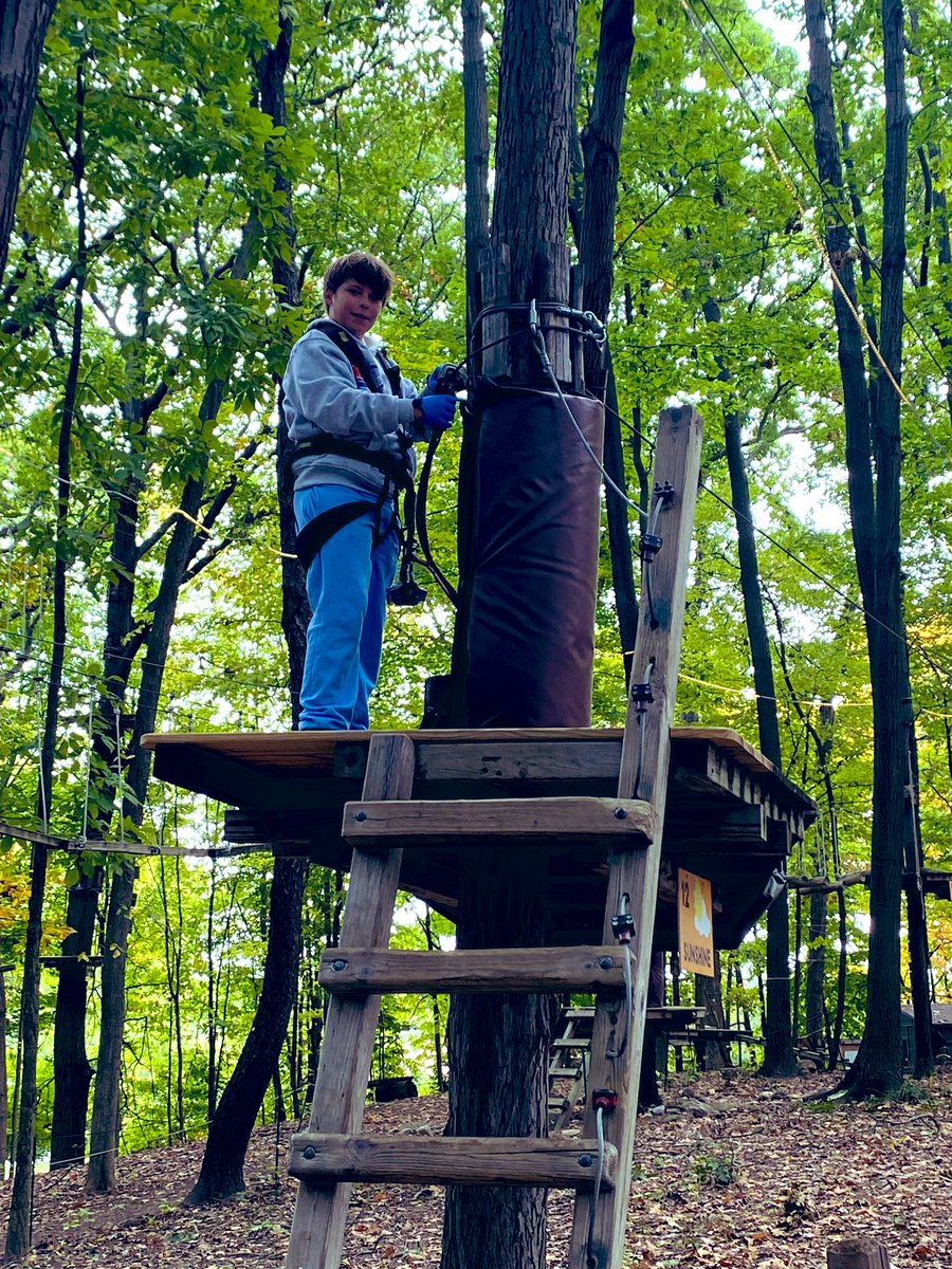 MrsHusekViolet5's tweet image. Who loves Tree Runner? We do! Best field trip ever! What a great week for the 5th graders! #mylsps