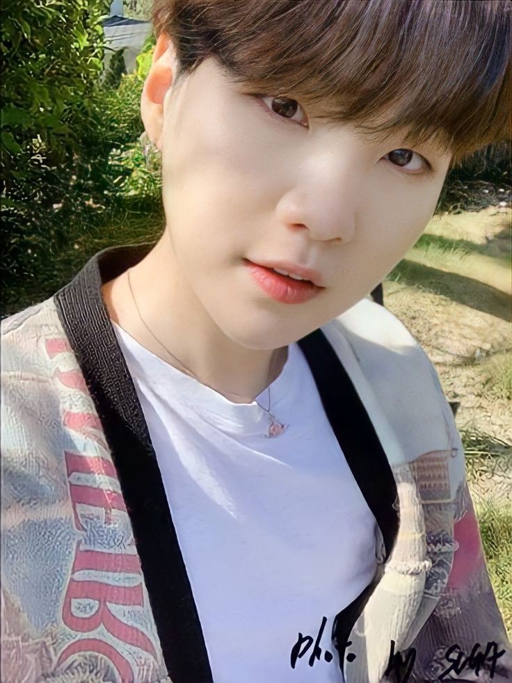 stariksj's tweet photo. (EX Content)
few tweets yoongi local au x oc

—date tapi tetap ribut

by stari https://t.co/q3vSZWUNZr