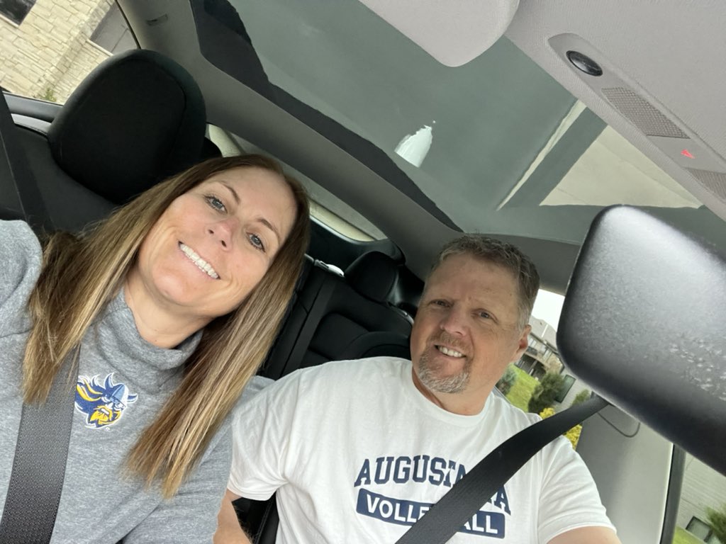 Lisa McCoid tweet media