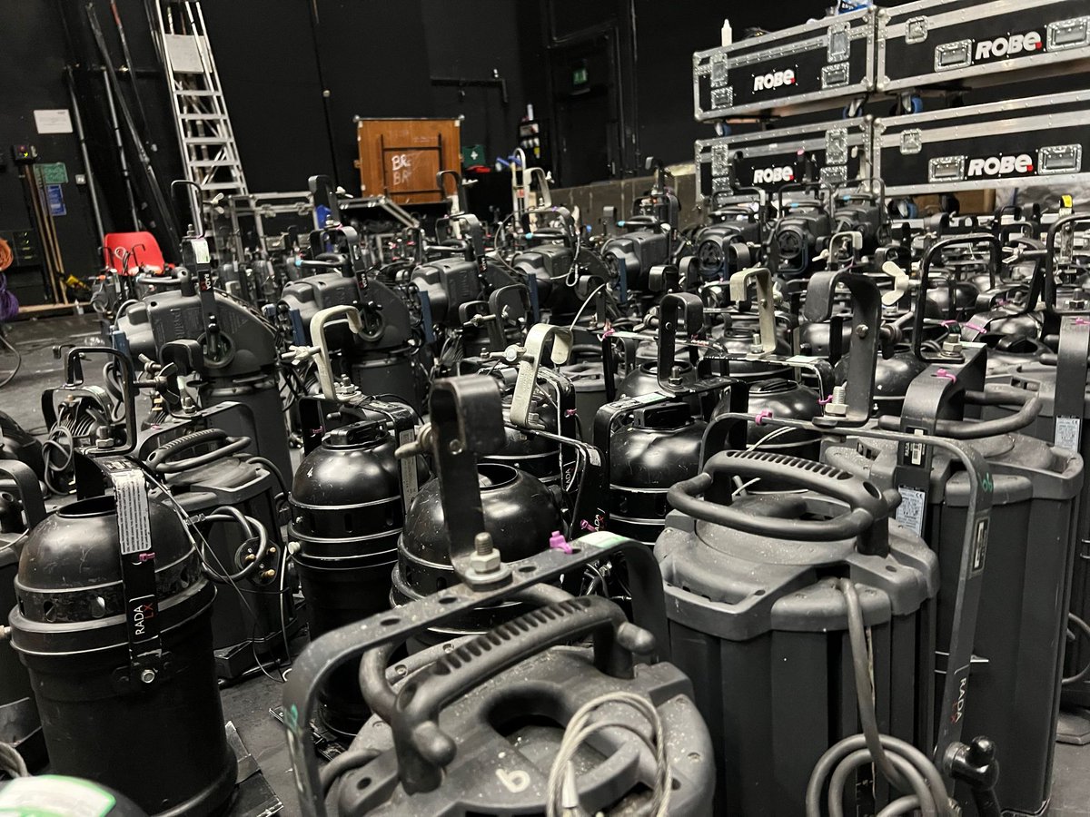 🎶 One nice Parcan, Two nice Parcan, Three nice Parcan, Four… 🎶 Our annual equipment inventory is a satisfying way to finish our maintenance period. (A cavalcade of luminaries sit waiting to be counted on a stage.) #DramaSchool #RoyalAcademyOfDramaticArt #RADA #TheatreLife