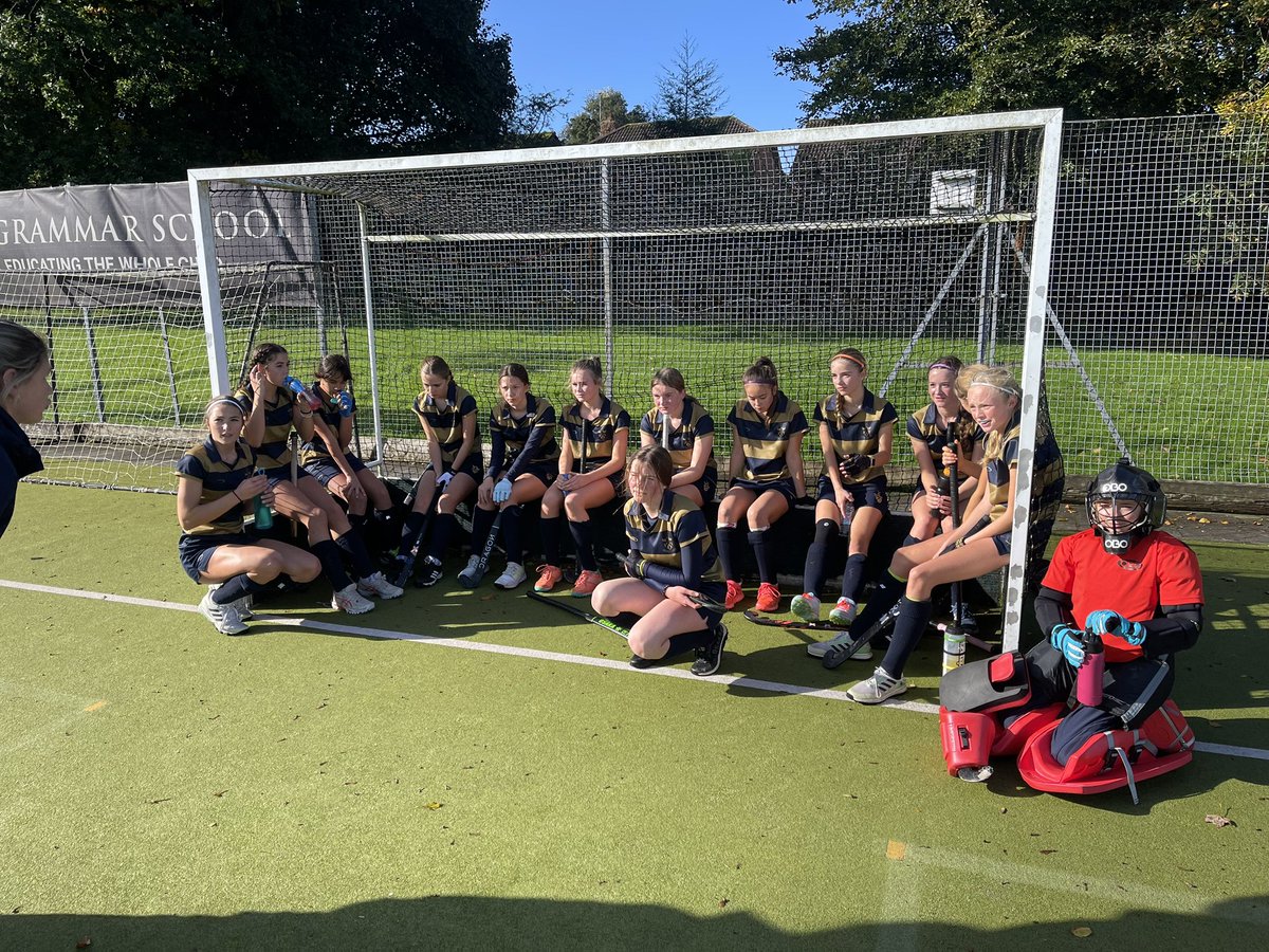 A great morning of hockey as we welcomed @dollaracademy from Scotland. Great games played by great players! 😀🏑 @KirkhamGrammar