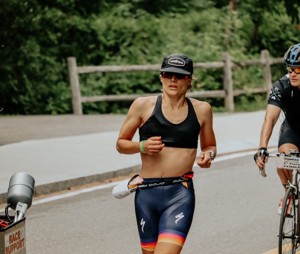 Bonk_Breaker's tweet photo. The hay is in the barn, and @sarah.b.true is ready to let it rip!

Join us in wishing good luck to Sarah and all the badass women racing in Kona this weekend! https://t.co/XqlTlob0LJ