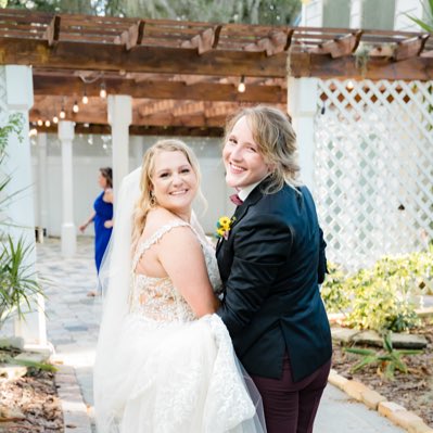 Lorettaa17's tweet photo. #NewProfilePic https://t.co/3WI1GNDDUR
