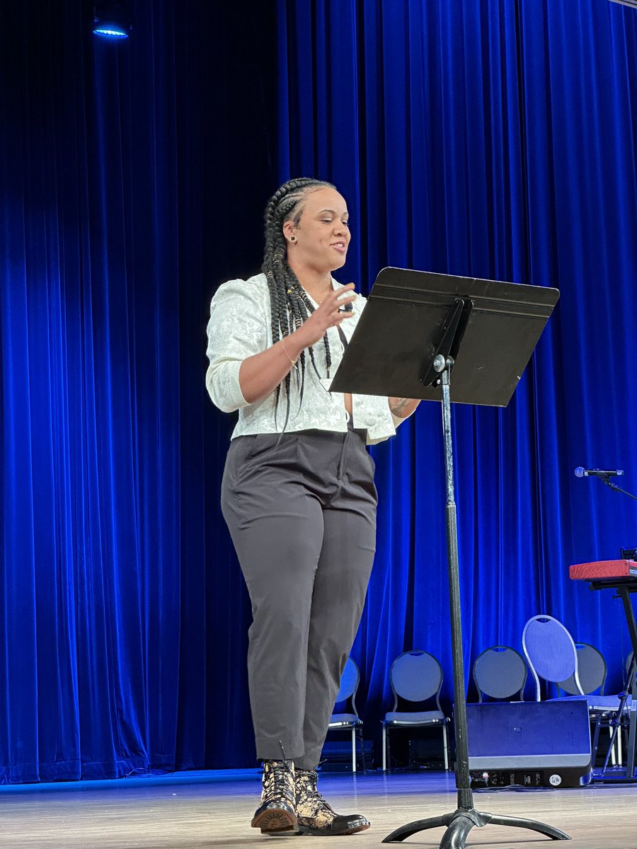 EvolvFaith's tweet photo. “These moments of earnestness, of joy, of responding in the moment, remind us that we’re alive.” - @BrandiNico #EvolvingFaith2023 https://t.co/RklXN5FprQ