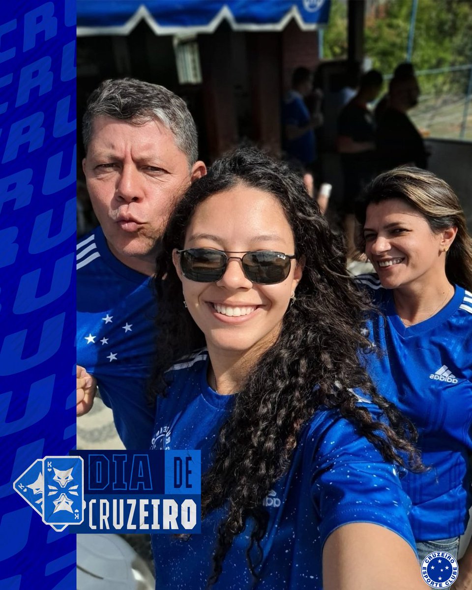 Cruzeiro's tweet photo. Separa o manto e vamos juntos vibrar pelo Cabuloso porque hoje é #DiaDeCruzeiro 💙

Poste a sua foto com a hashtag pra aparecer por aqui. https://t.co/zxxIWYXyqL