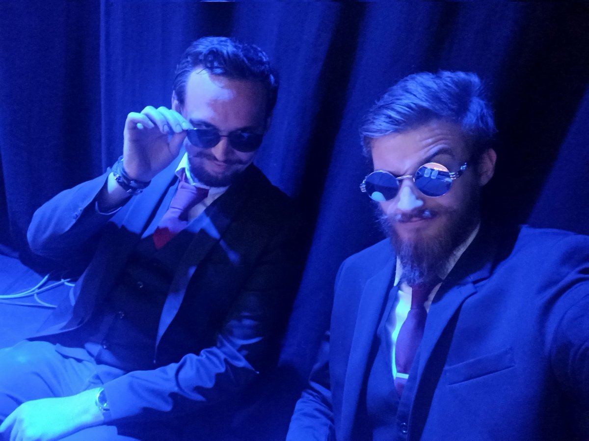 On vous avait manqué ? Le retour des Breizh Brothers en terres parisiennes pour votre plus grand plaisir. Dans quelques instants, l'ouverture du top 8 de l'horizon 2 en compagnie de mon bro <a href="/BarbeDouce_cast/">BarbeDouce</a> 
C'est sur la chaîne d'<a href="/Chez_ib/">BMS | ib</a>