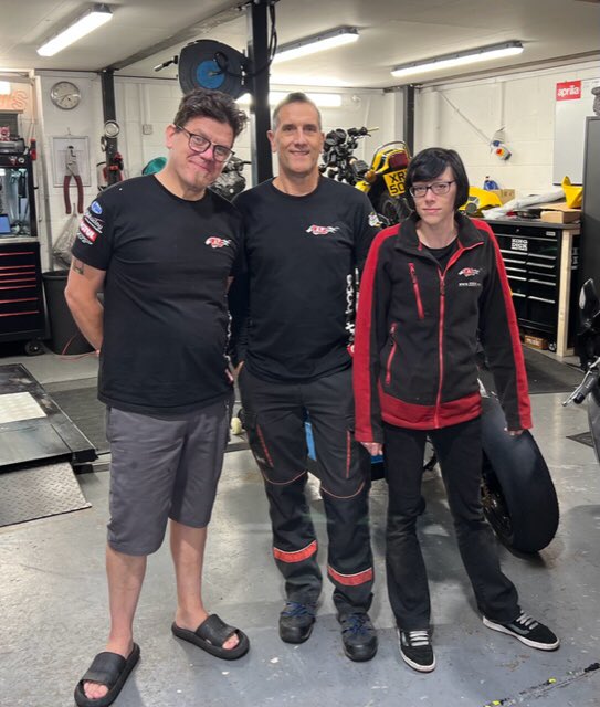 david_wetherell's tweet image. I owe a massive , massive thank you to Griff and the #APWorkshops family. They jumped onto my poorly #Mille , and never gave in until it was fully #resuscitated . #Love and #Laughter throughout. I’ve never seen anything like it. Amazing day.