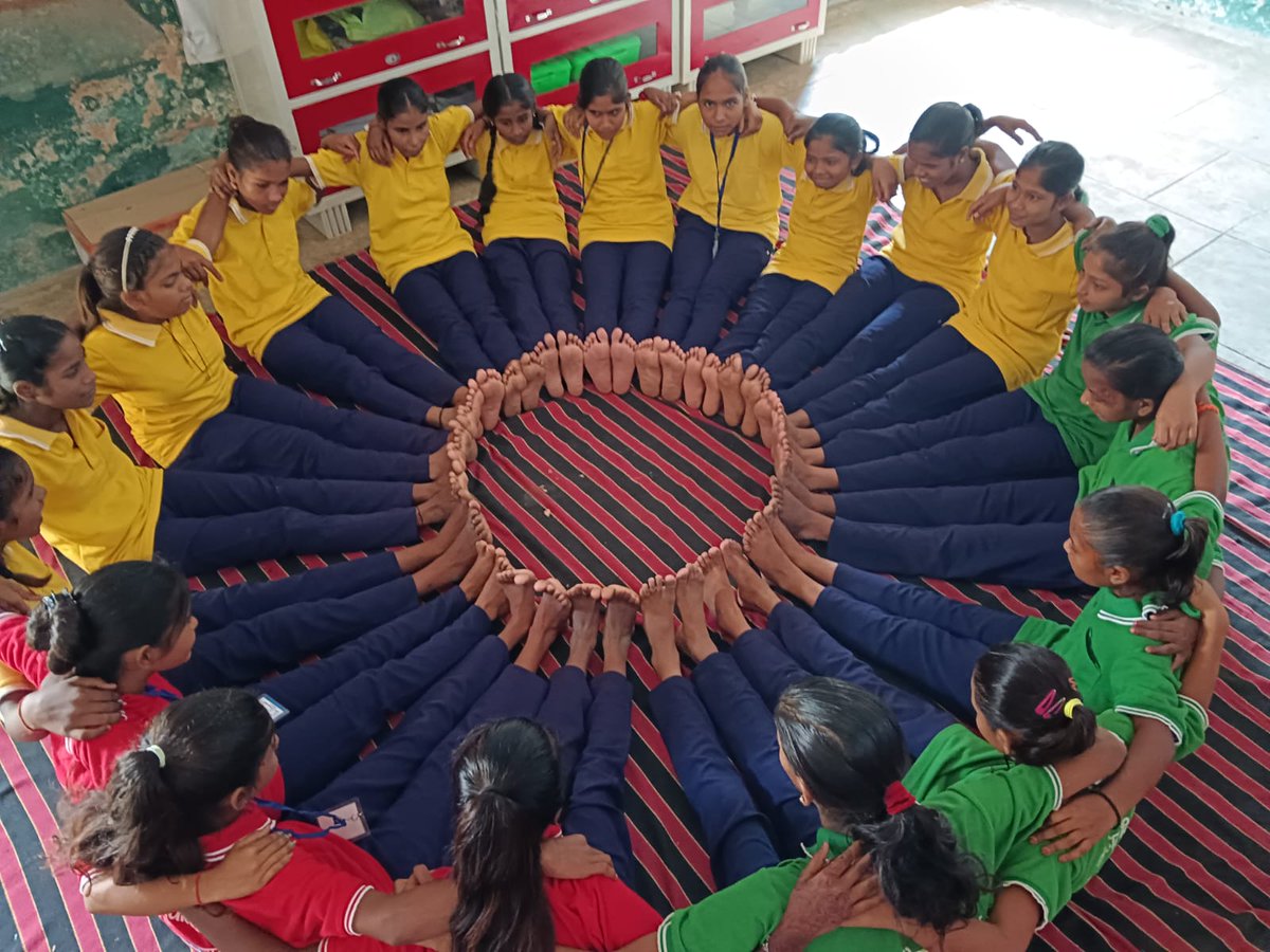 मिशन शक्ति 4.0, एक नए अध्याय की शुरुआत... <a href="/BalrampurDm/">DM/DEO Balrampur</a> <a href="/basicshiksha_up/">Department Of Basic Education Uttar Pradesh</a> <a href="/CMOfficeUP/">CM Office, GoUP</a> <a href="/thisissanjubjp/">Sandeep Singh</a> <a href="/directorbasicup/">Director Basic Education</a>