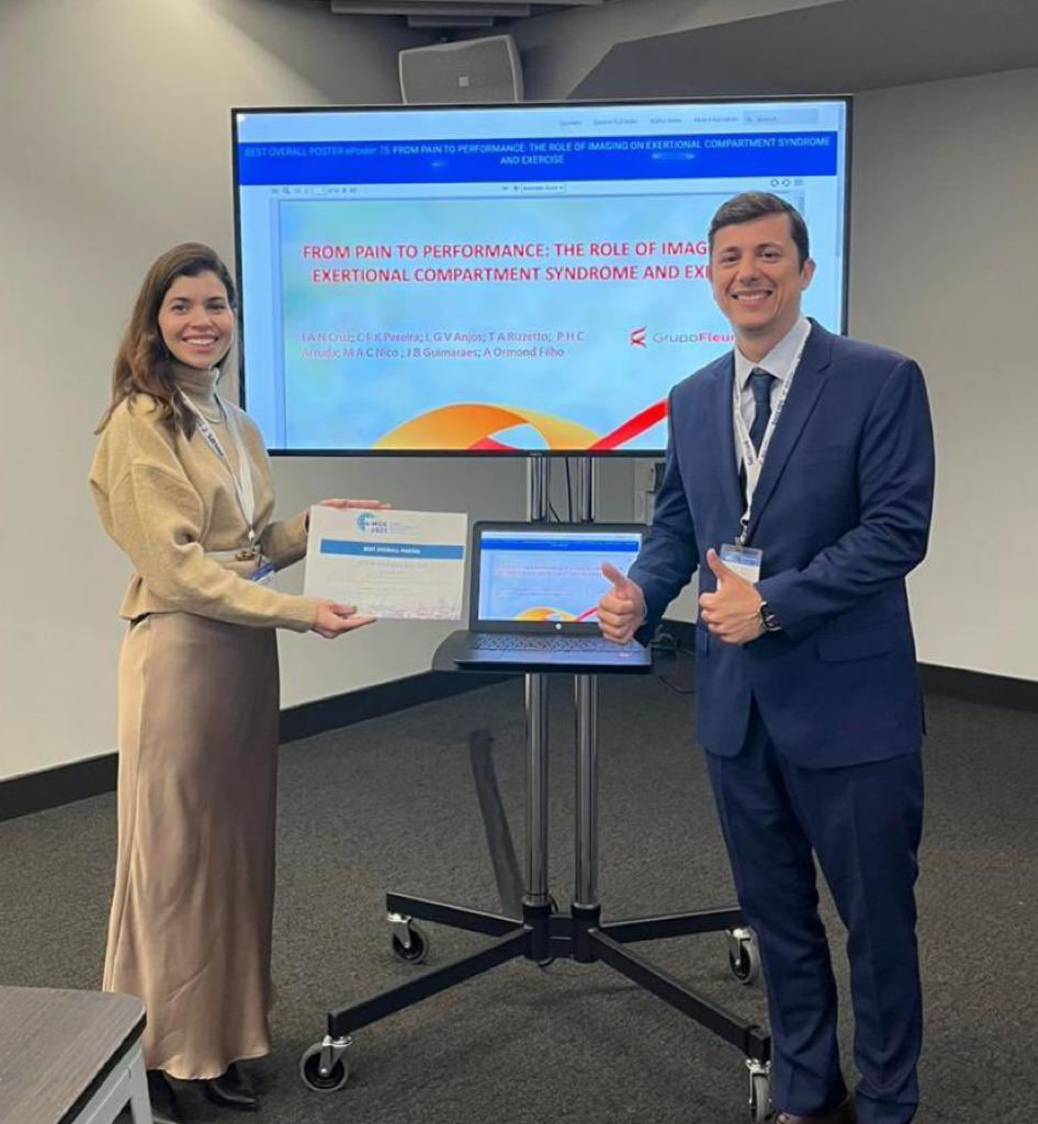 Julio B. Guimaraes, MD, PhD (@juliobguimaraes) on Twitter photo The best overall poster at ISS meeting 2023!!! From pain to performance: The role of imaging on Exertional compartment syndrome! Really proud of our group: <a href="/fleury_online/">FleuryMedicinaeSaúde</a> <a href="/intskeletal/">International Skeletal Society | ISS</a> The best overall poster at ISS meeting 2023!!! From pain to performance: The role of imaging on Exertional compartment syndrome! Really proud of our group: <a href="/fleury_online/">FleuryMedicinaeSaúde</a> <a href="/intskeletal/">International Skeletal Society | ISS</a>